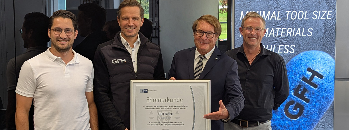 25 ans de GFH GmbH Certificat de la Chambre de commerce et d’industrie (IHK)