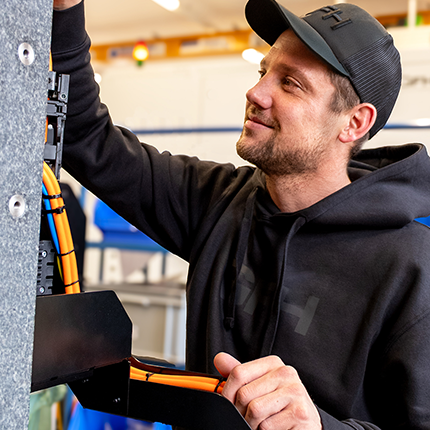 GFH GmbH Mitarbeiter GFH GmbH Mitarbeiter
